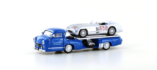 Mercedes-Benz Renntransporter 1955 mit MB 300 SLR J.M. Fangio 658